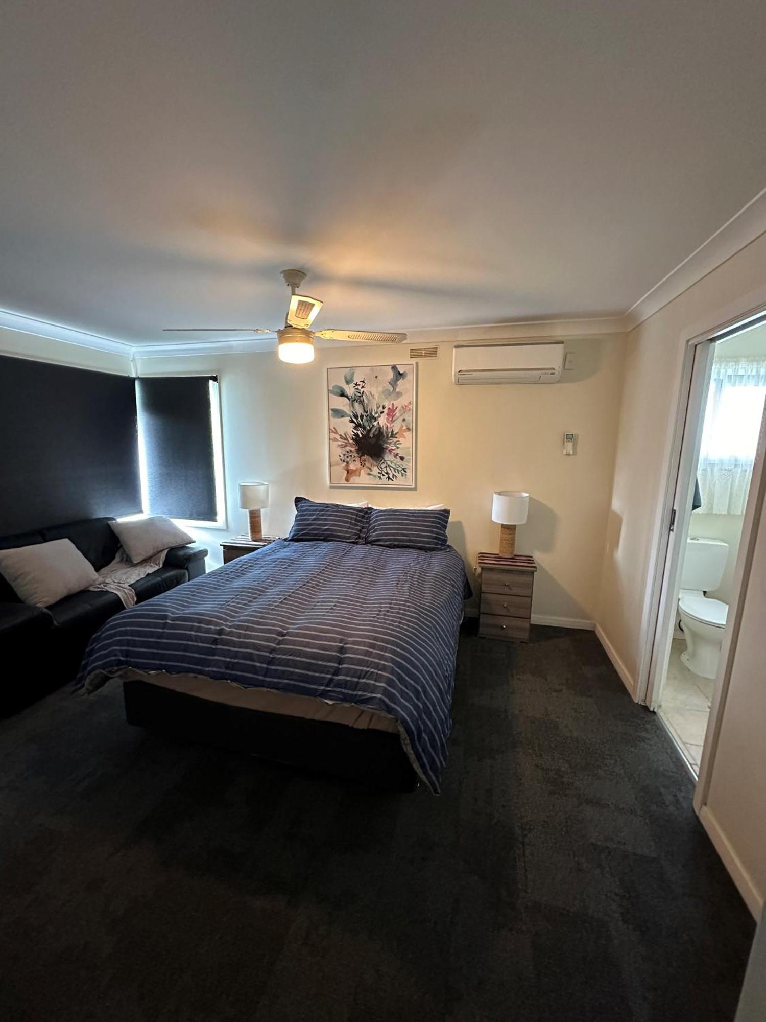 The Silver Bream Motel & Self Contained Units Малакута Екстериор снимка